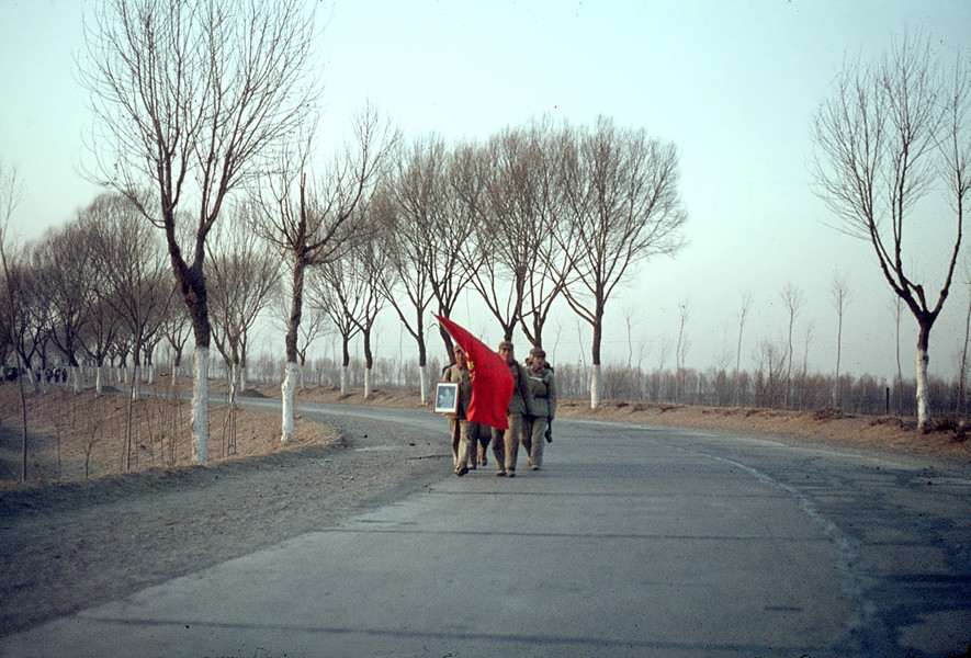 solange brand 1966 cultural revolution 4 photography of china. - Solange Brand | Chinese Cultural Revolution | social landscape photography | urban landscape photography - Solange Brand