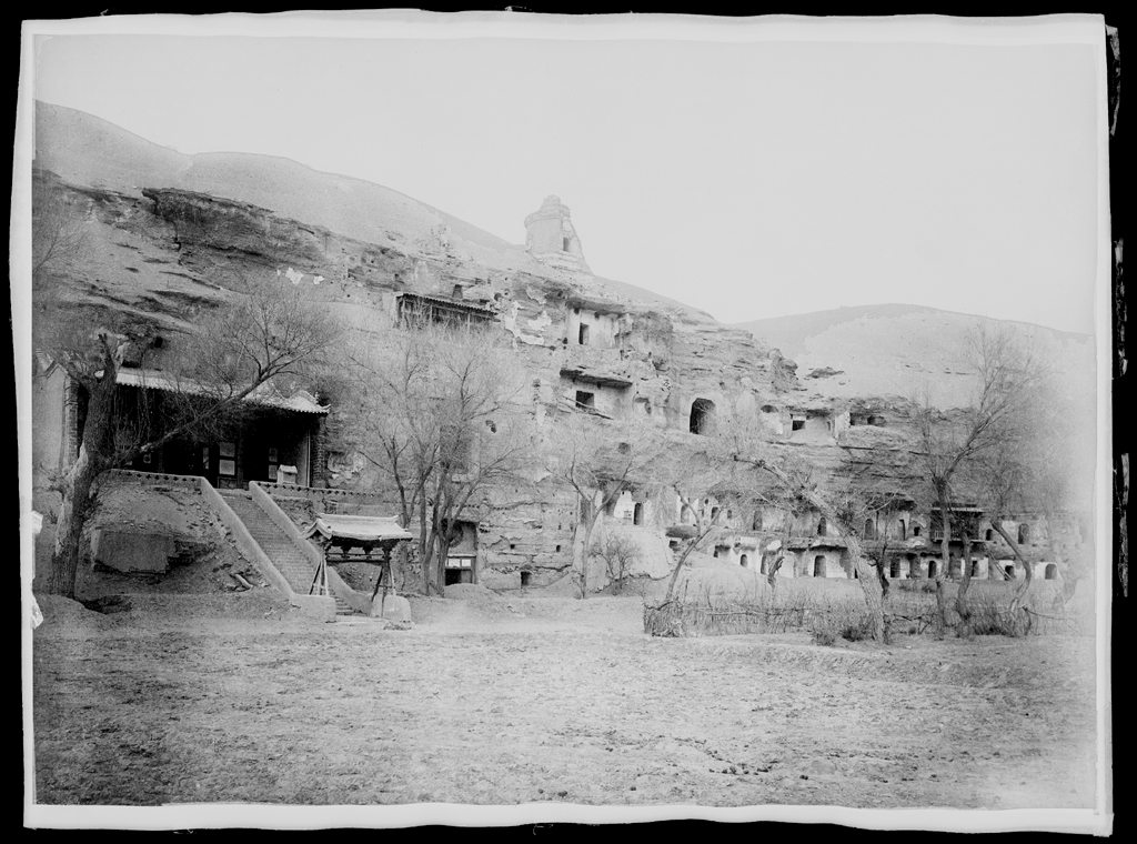mission paul pelliot charles nouette 1906 1908 photography of china AP8206.JPG - Charles Nouette | Archive | Black and white | Dunhuang | Glass Plate | Mission Paul Pelliot | Archaeology - Charles Nouette