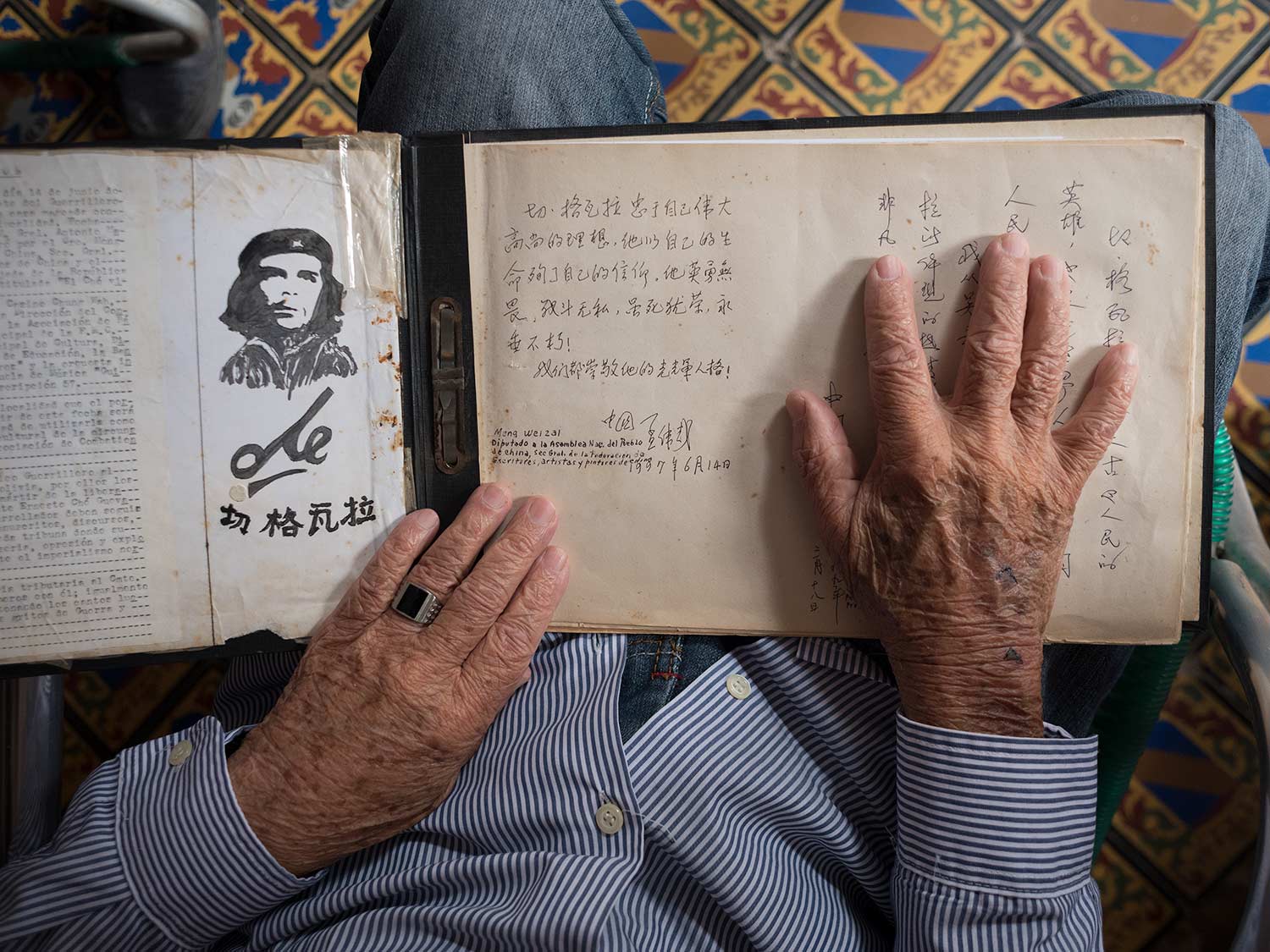 luis alarcon yellow last chinese in cuba photography of china 4 - Luis Alarcón | Documentary photography | Cuba | Chinese diaspora | Havana | Coolies - Luis Alarcón