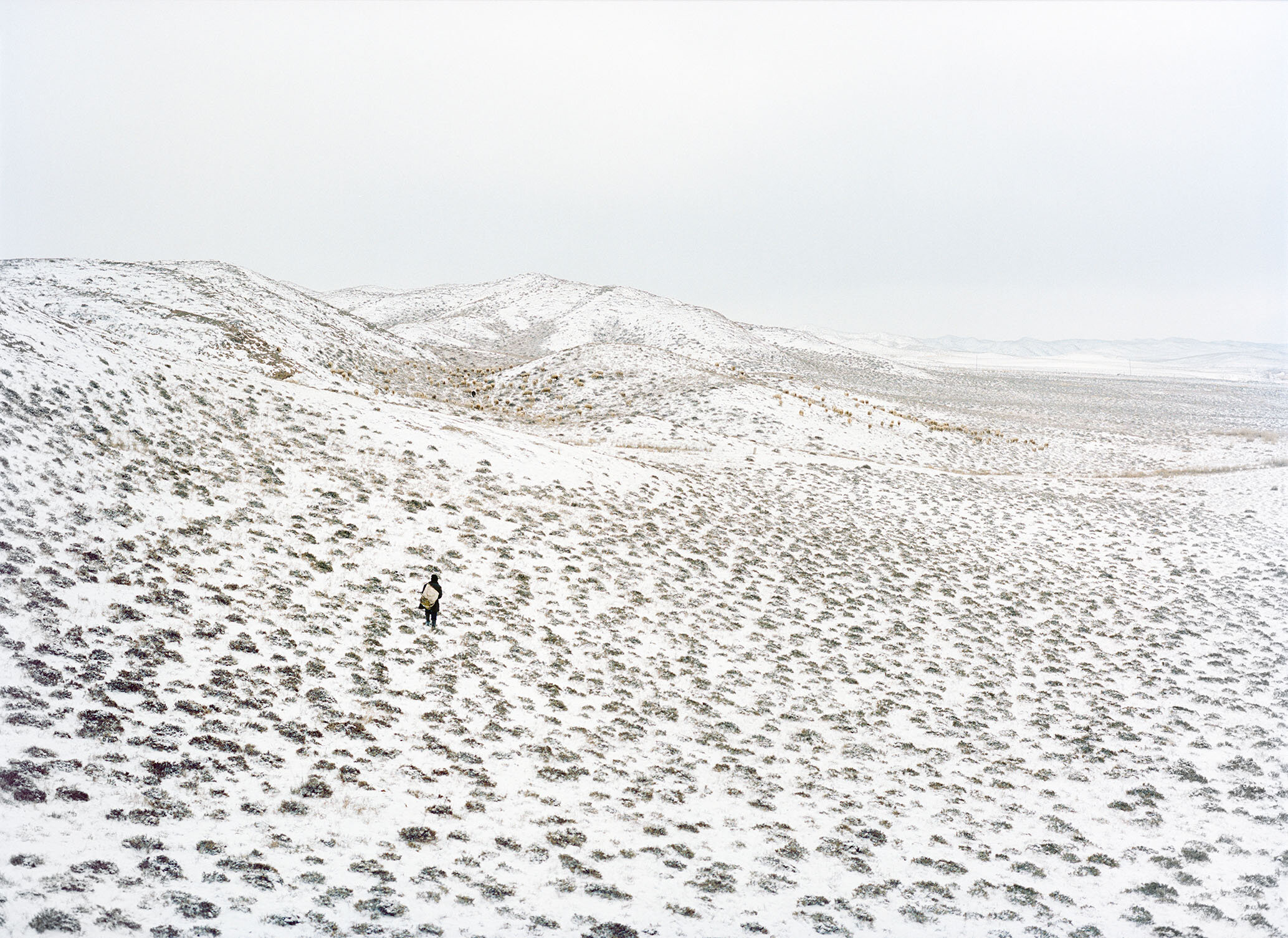 05 xiaoxiao xu watering my horse 2020 photography of china - Watering My Horse by Xiaoxiao Xu | Documentary photography | Great Wall | Portrait | Landscape photography - Watering My Horse by Xiaoxiao Xu