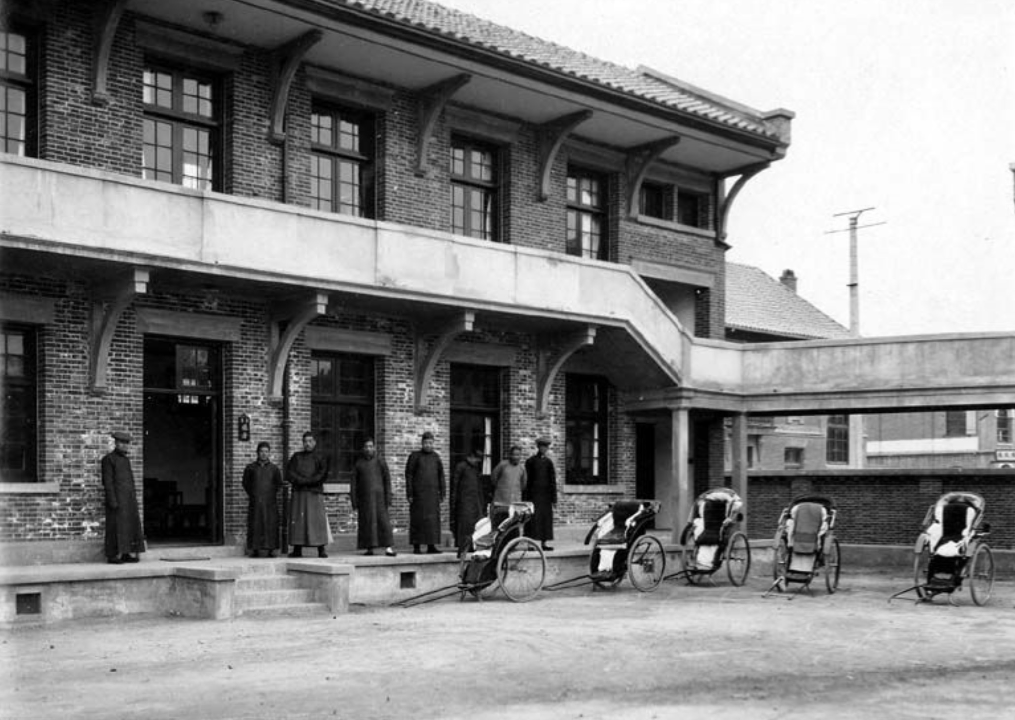 Chandless Batouieff and Company comprador s quarters Tientsin China approximately 1900 circa 1900 - Robert Henry Chandless |  - Robert Henry Chandless