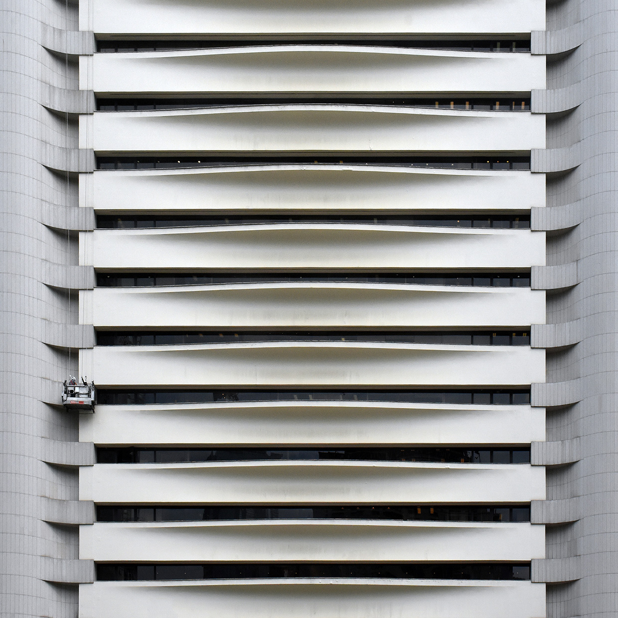 Walter Koditek Hong Kong Club Building P193 Hong Kong courtesy of Blue Lotus Gallery - Walter Koditek |  - Hong Kong Modern Architecture of the 1950-70s by Walter Koditek