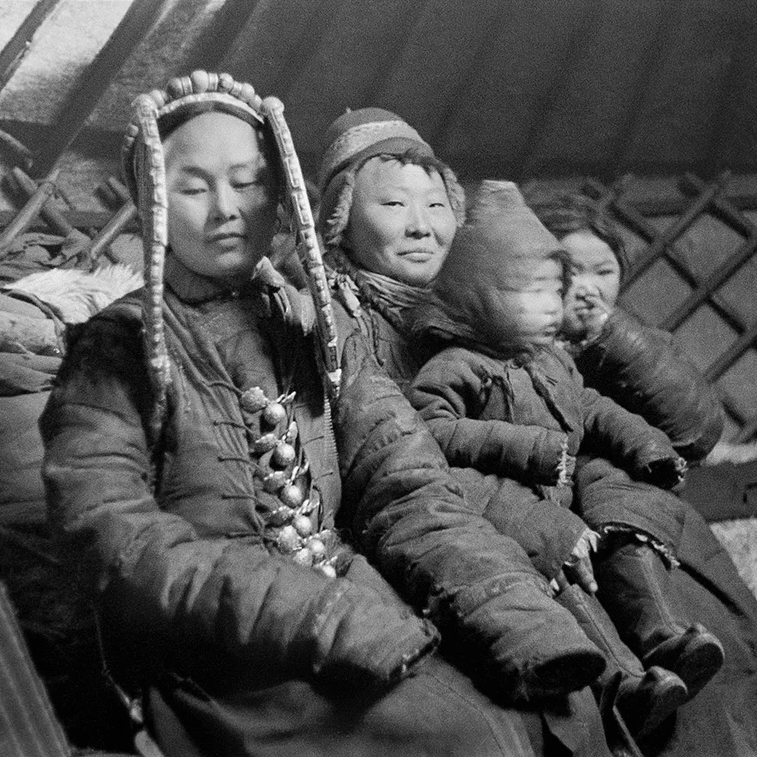 square Ella Maillart Mongolie interieur Chine 1934 Sucession Ella Maillart et Photo Elysee Lausanne