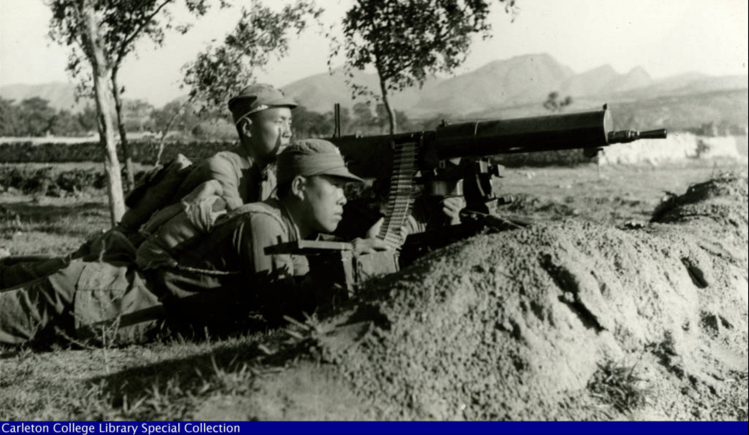 Haldore Hanson s China Collection (1937 1938) Capture of Japanese heavy machine guns in a fight 1938 - Haldore Hanson |  - Haldore Hanson